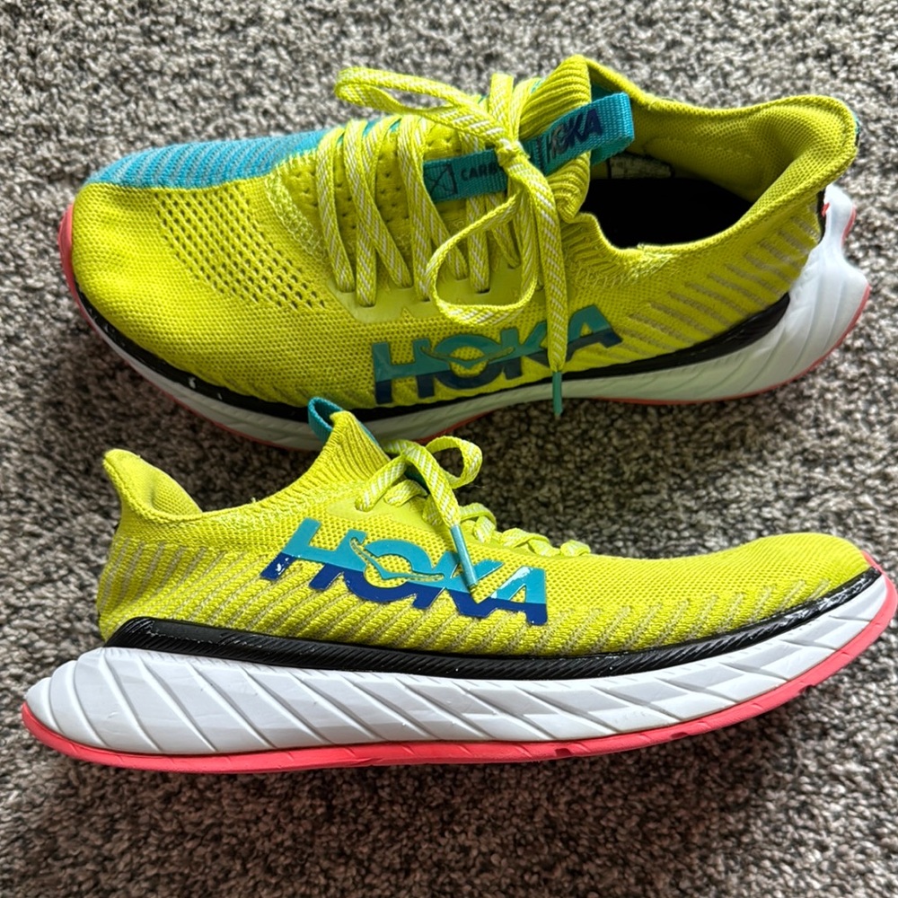 Hoka women’s carbon x - Vibrant Yellow and Blue